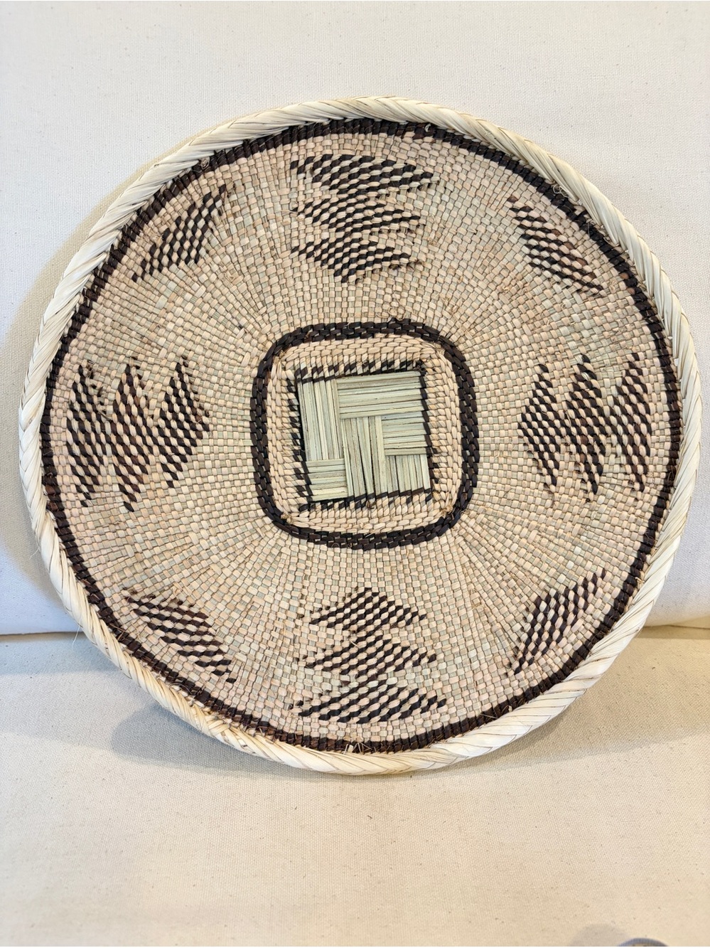 NEW African Woven Basket. Tonga people of Zambia 12” Across